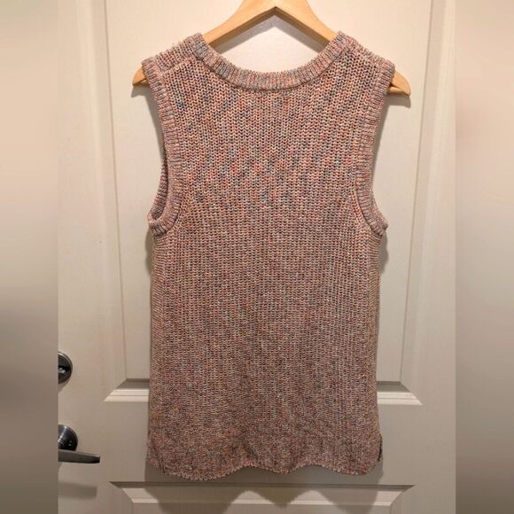 $5 Item! Ella Moss Junior XL Coral Flame Pink and Blue Rainbow Knit Sweater Vest - Picture 5 of 6